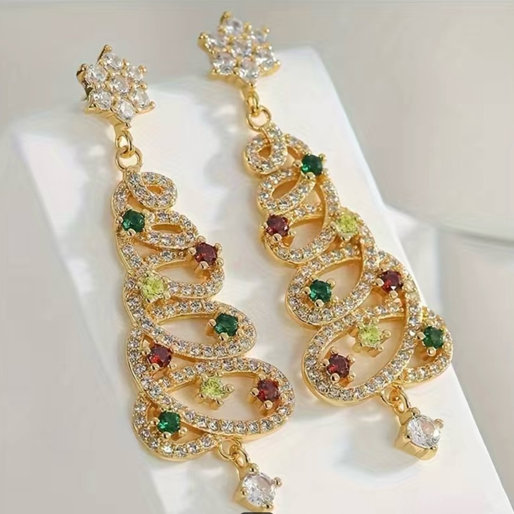 NWT Gold Christmas Tree Earrings